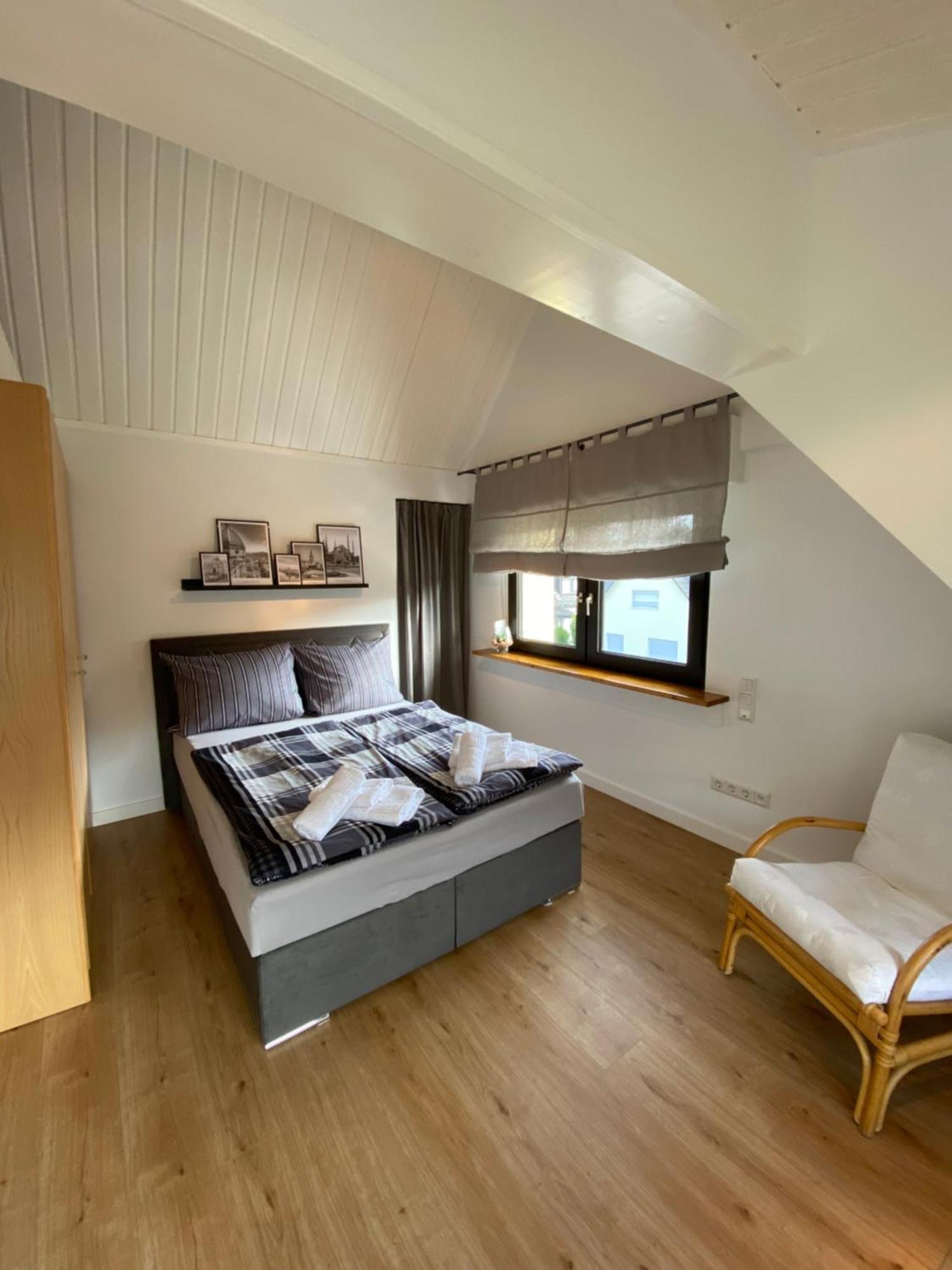 Zentrales Modernes Apartment, Naehe Zoo Und Stadion Dortmund Exterior foto